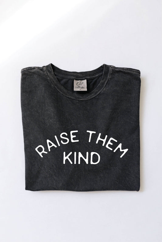 RAISE THEM KIND Mineral Graphic Top