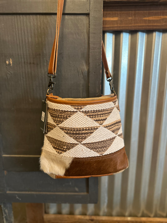 Triangle Myra Bag